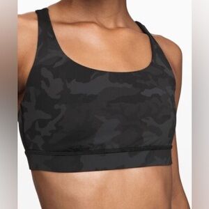 Lululemon Energy Bra in Black/Grey Camo Size 2 EUC